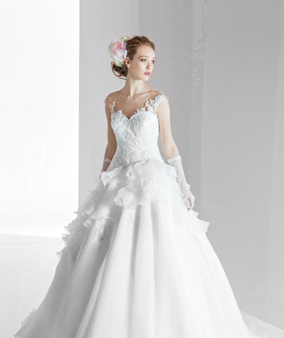 abito da sposa L382